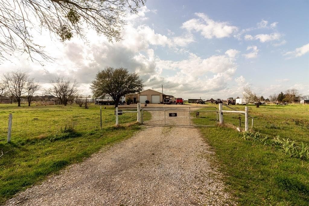 5 acres in Kaufman County - photo 11