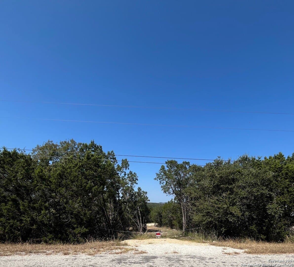 2.18 acres in Comal County - photo 2
