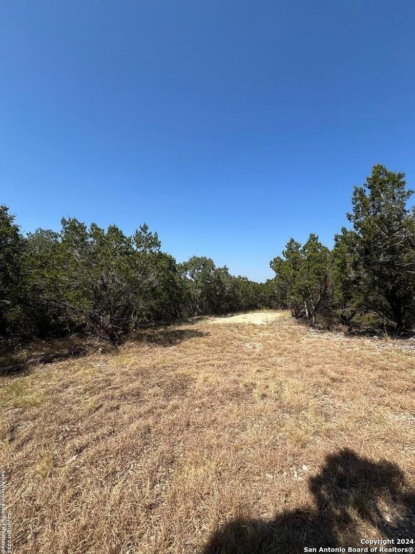 2.18 acres in Comal County - photo 3