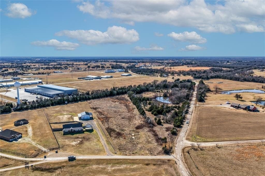 5.3 acres in Van Zandt County - photo 2