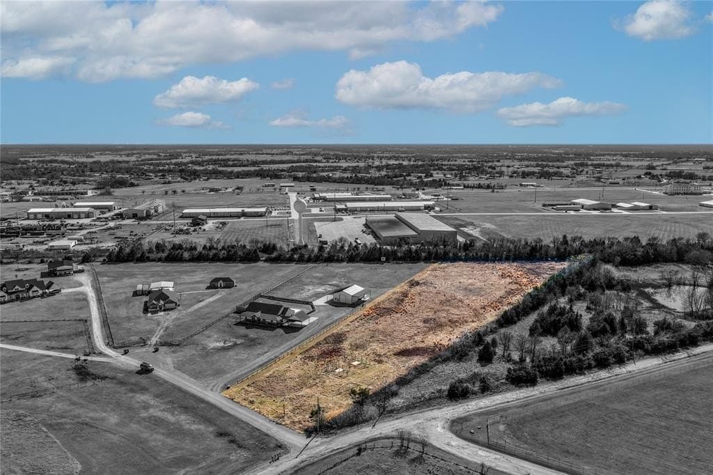 5.3 acres in Van Zandt County - photo 3
