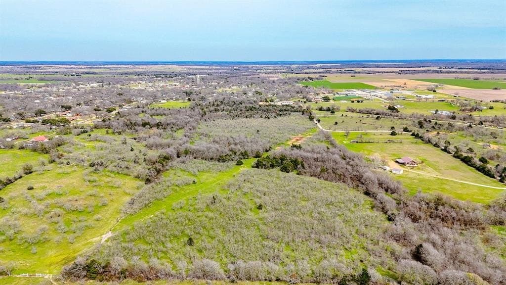 71.04 acres in Navarro County - photo 7