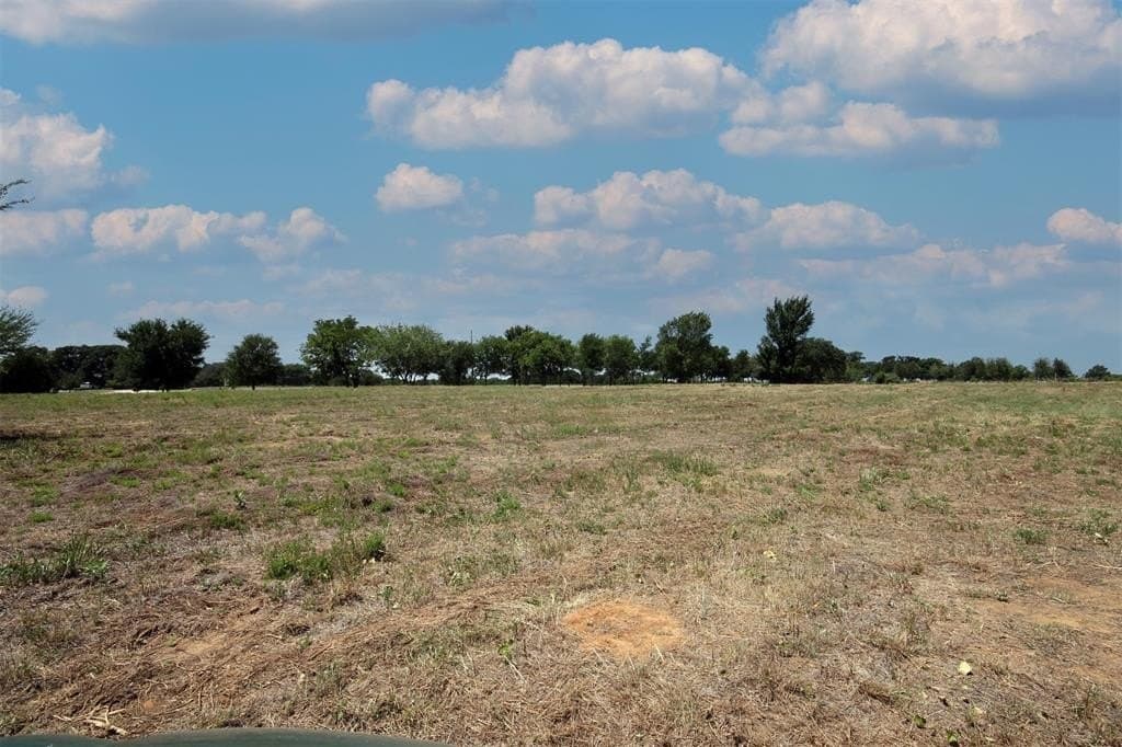 16.72 acres in Denton County - photo 5