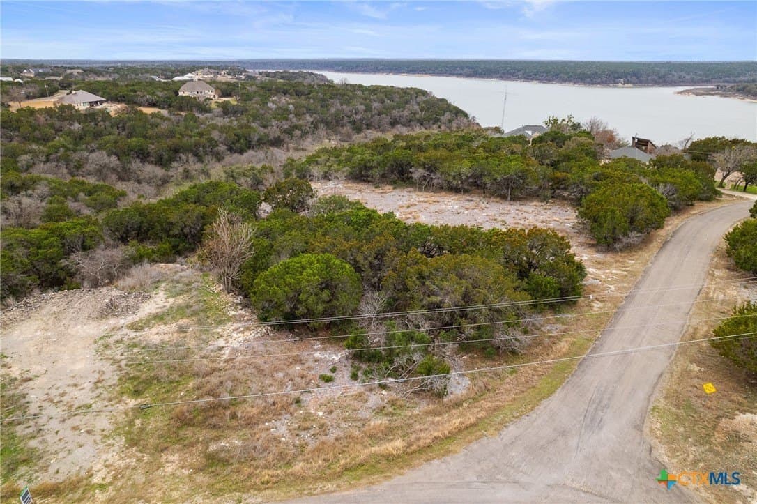 0.38 acres in Bell County - photo 5