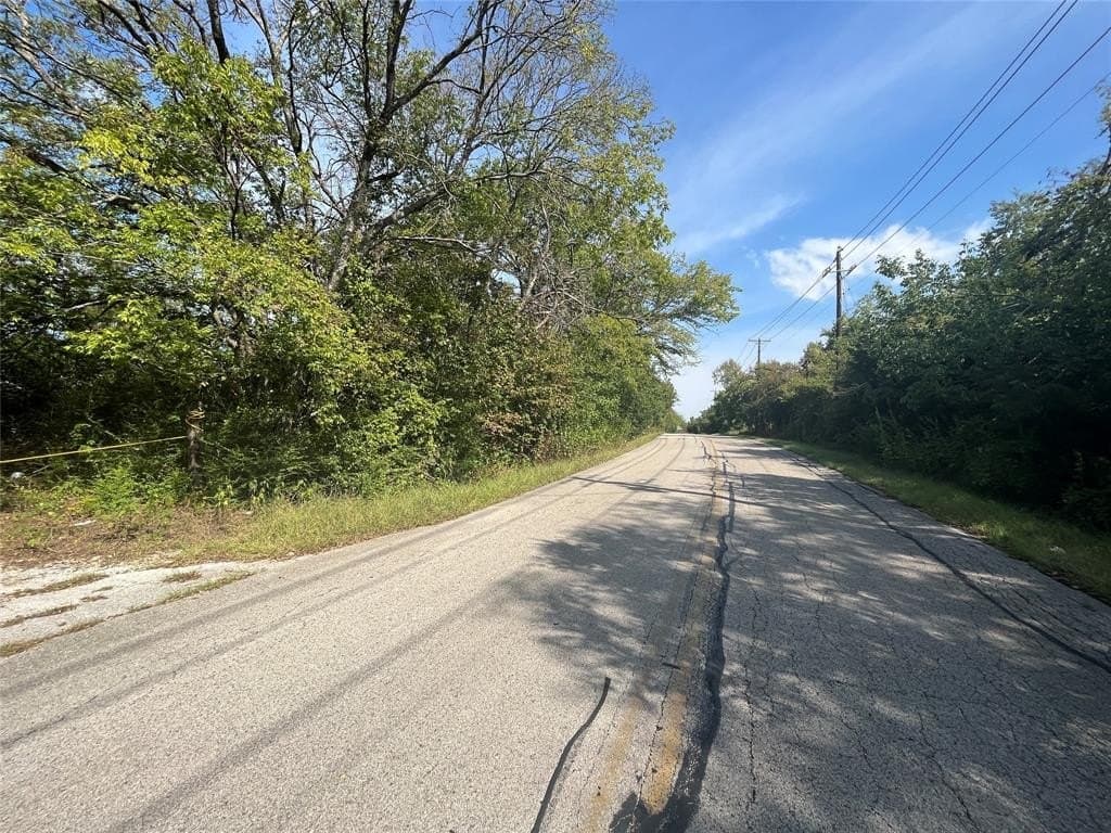 0.42 acres in Dallas County - photo 9