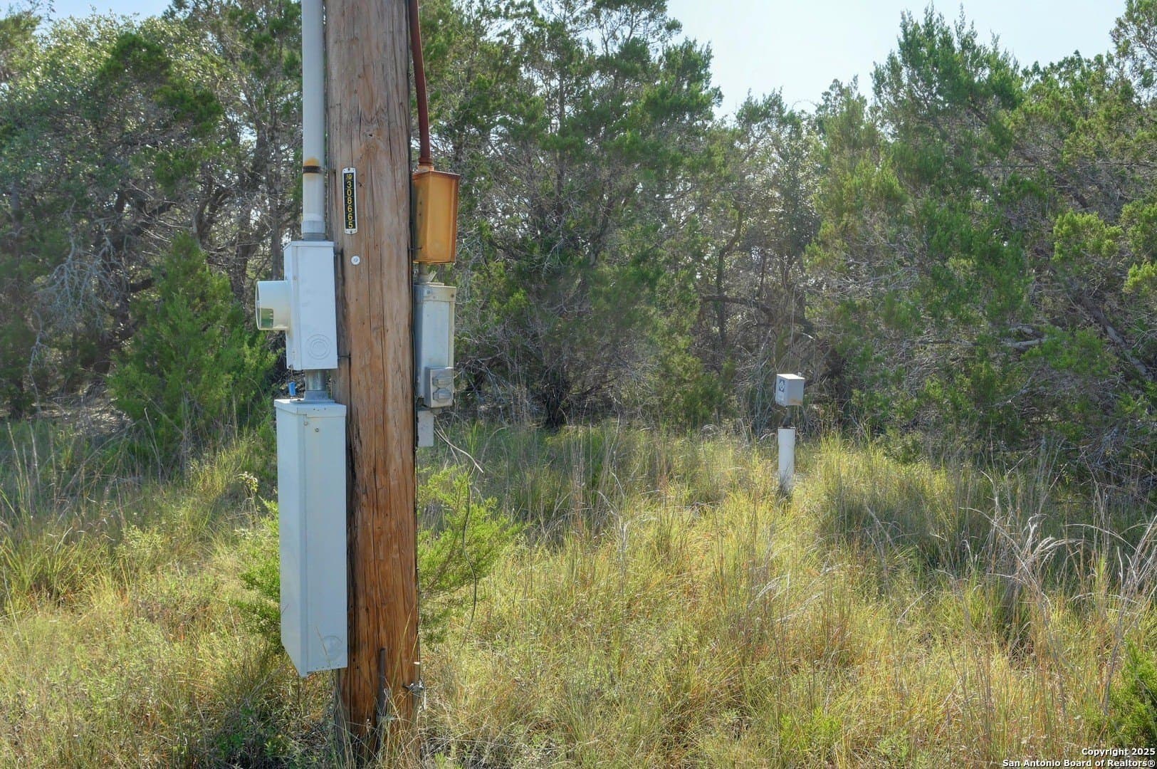 10.39 acres in Comal County - photo 6
