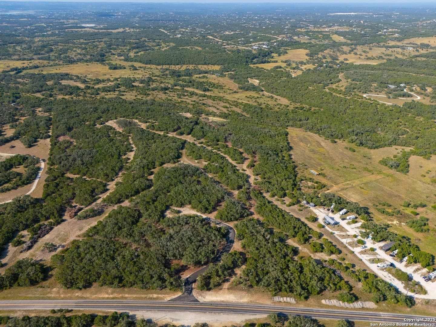 10.39 acres in Comal County - photo 9