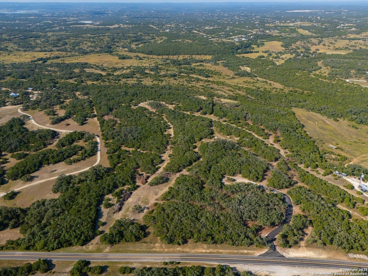 10.39 acres in Comal County - photo 7