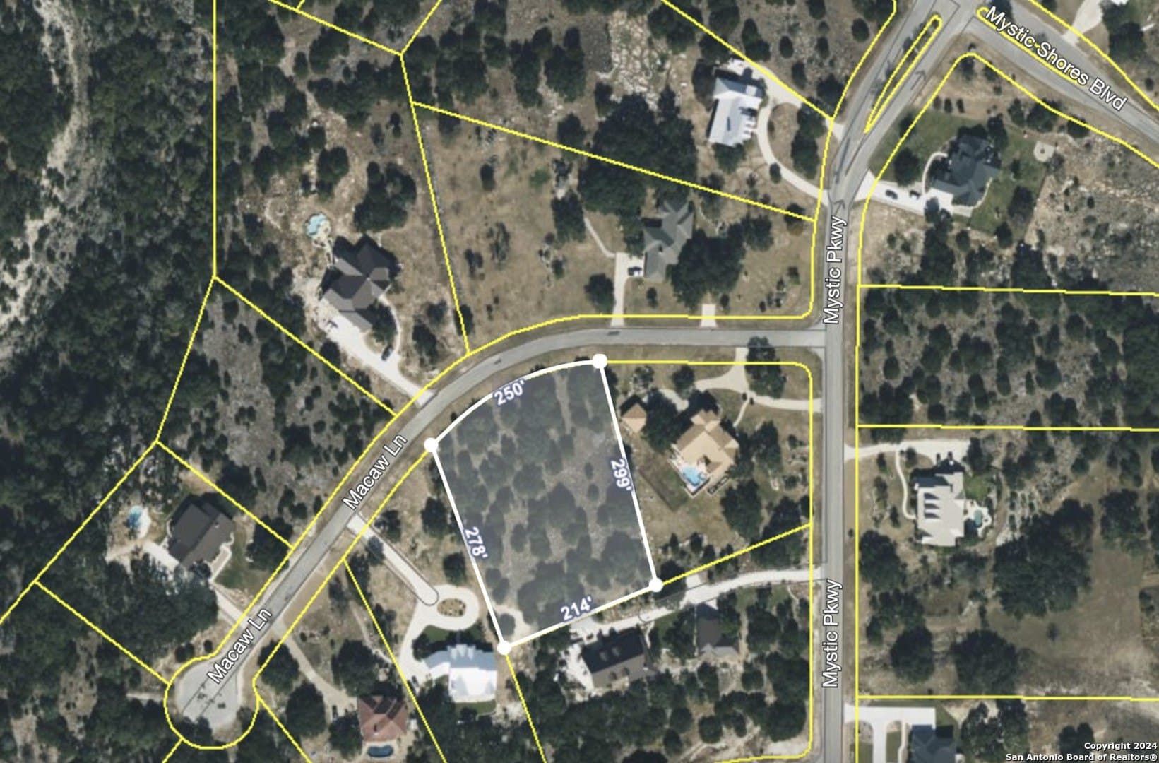 1.59 acres in Comal County - photo 2