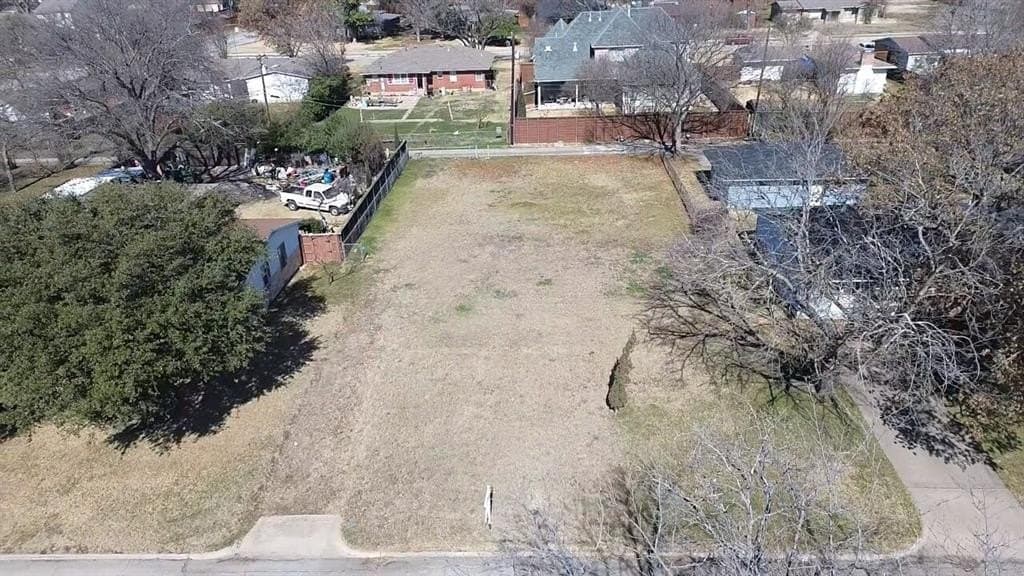 0.25 acres in Dallas County - photo 2