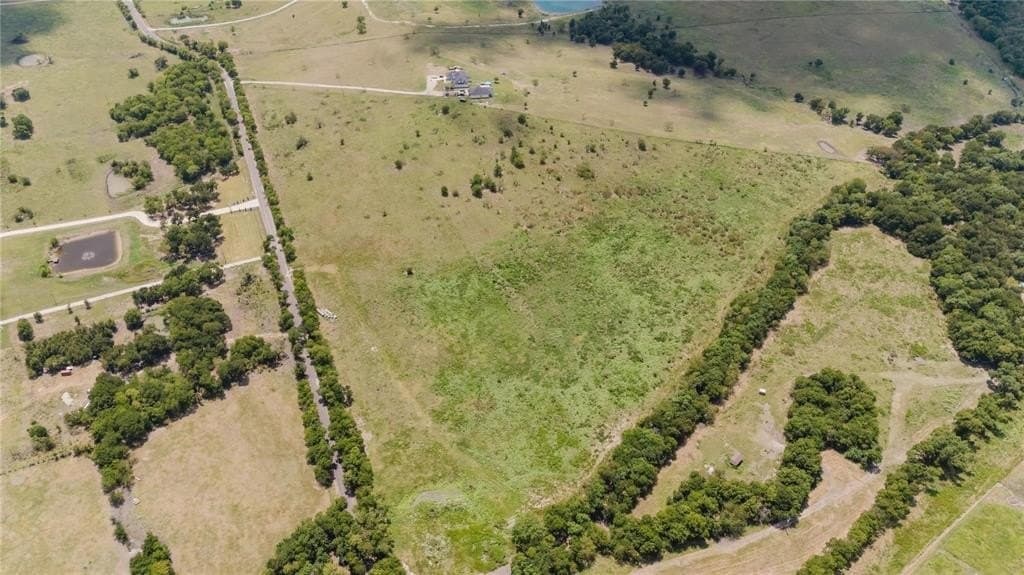 7.77 acres in Ellis County - photo 11