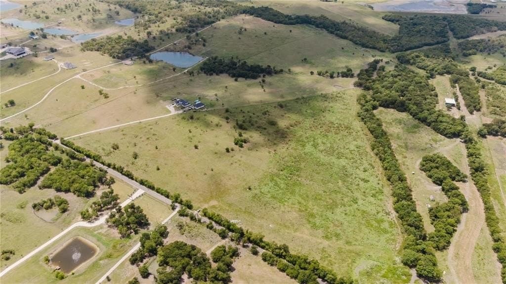 7.77 acres in Ellis County - photo 10