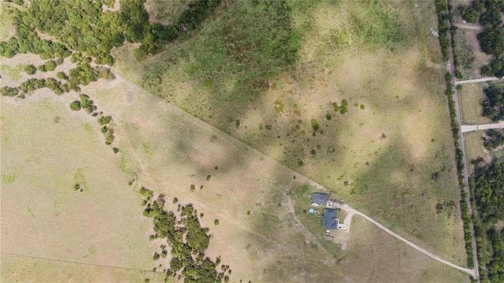 7.77 acres in Ellis County - photo 8