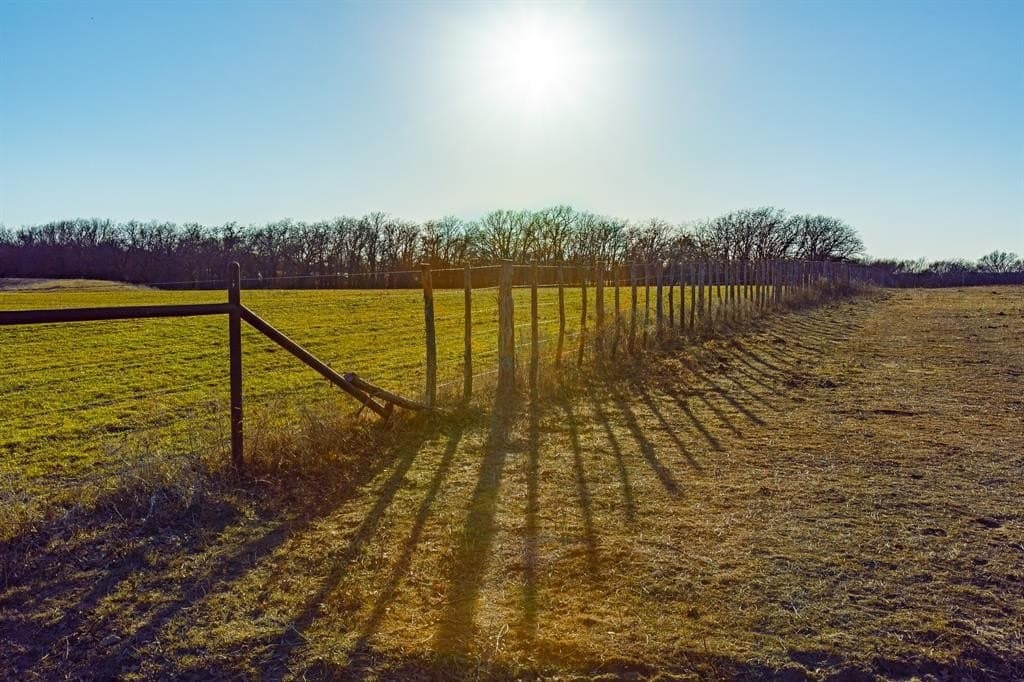 23.34 acres in Jack County - photo 12