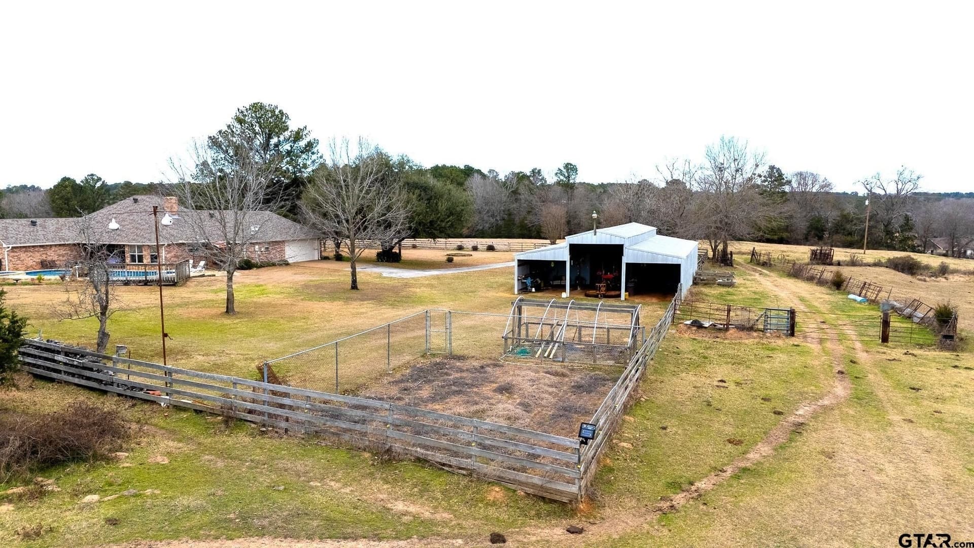 53.62 acres in Smith County - photo 5