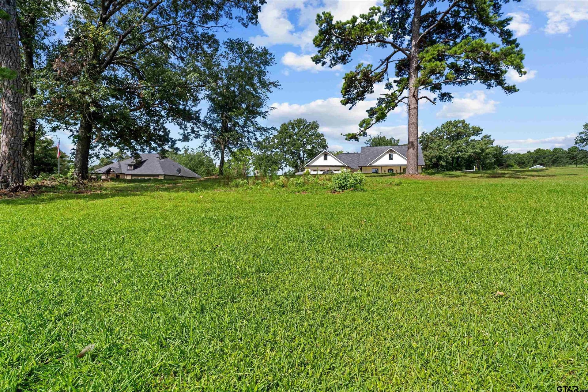 0.36 acres in Smith County - photo 2