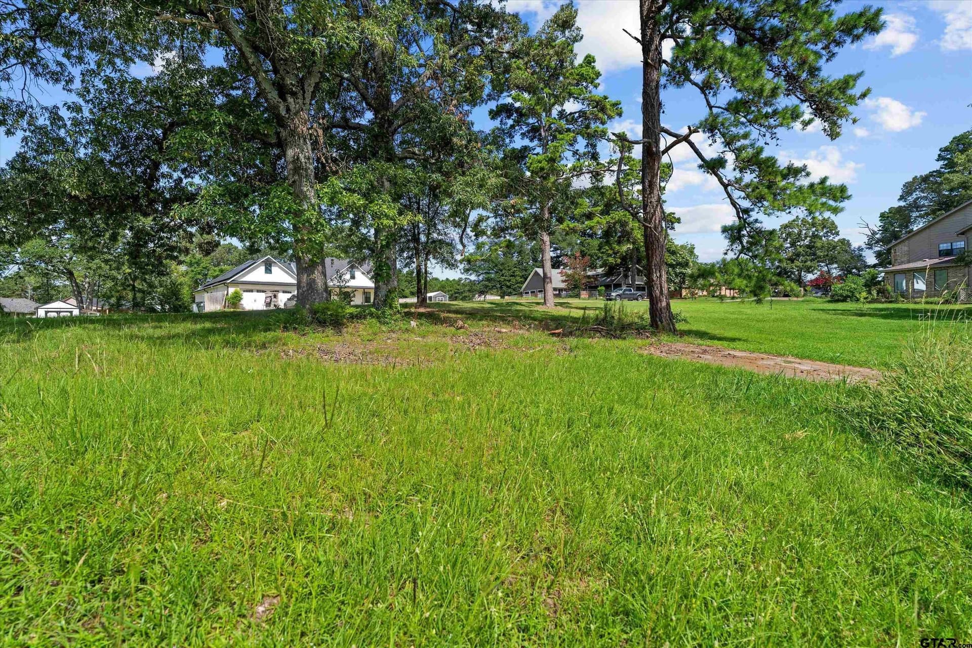 0.36 acres in Smith County - photo 3