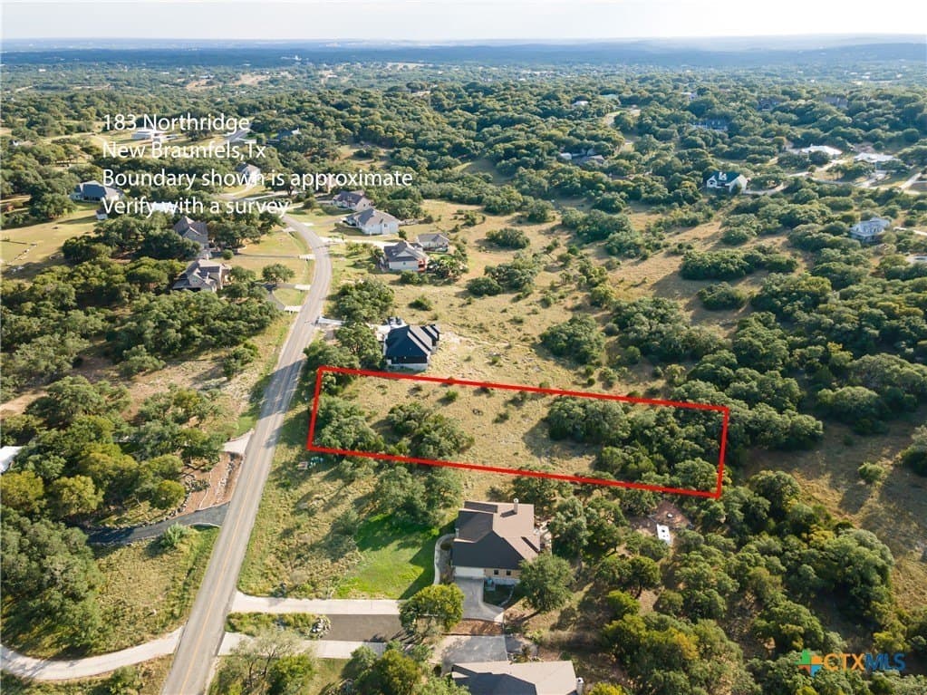 1.29 acres in Comal County - photo 2