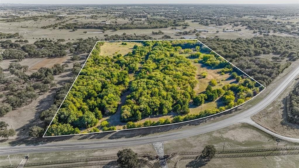 37.17 acres in Denton County - photo 2