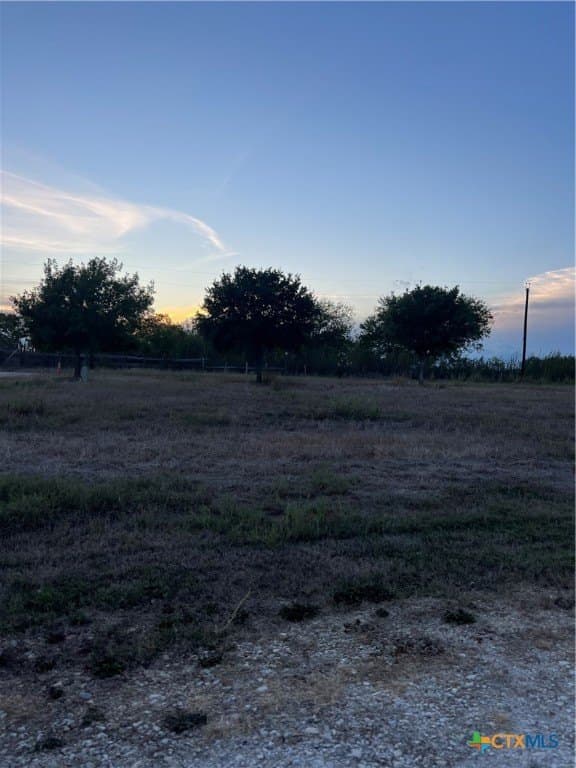 0.99 acres in Gonzales County - photo 2