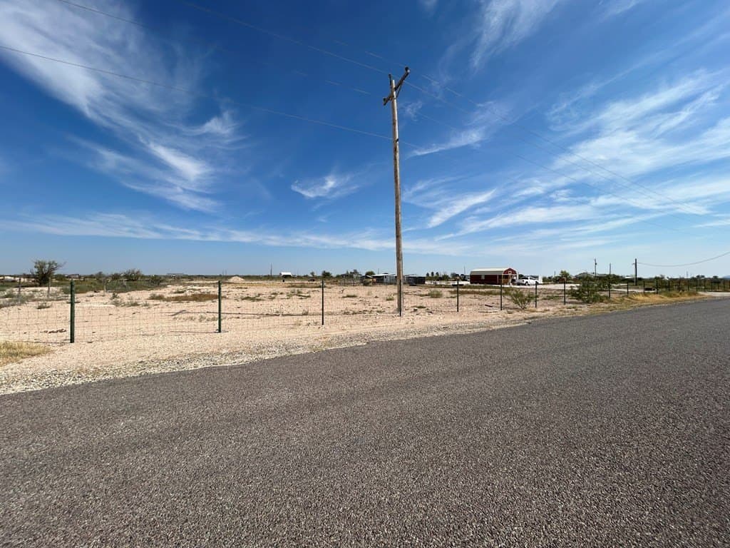 9 acres in Pecos County - photo 2