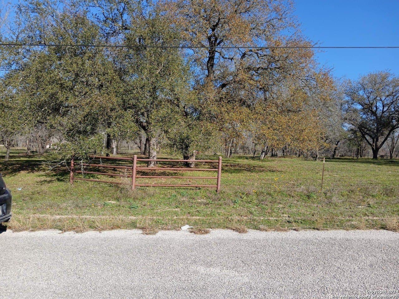 1.5 acres in Medina County - photo 2