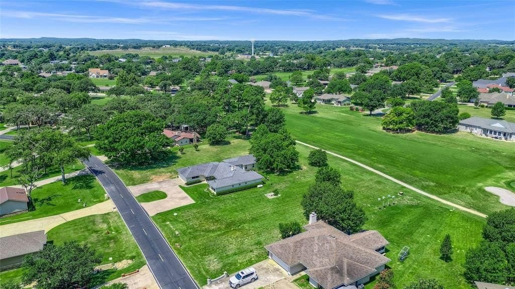 0.35 acres in Cooke County - photo 3