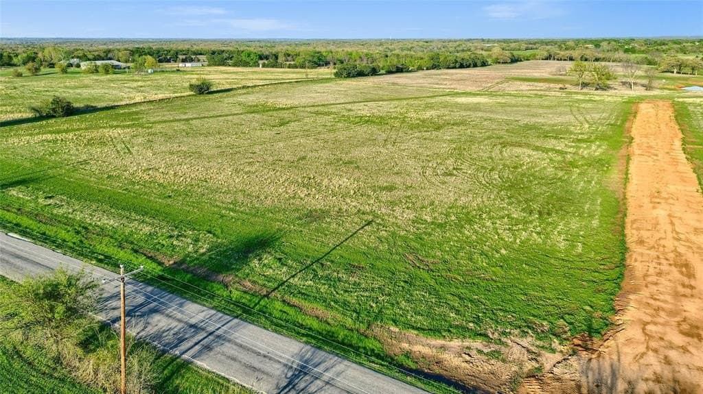 1.18 acres in Grayson County - photo 20
