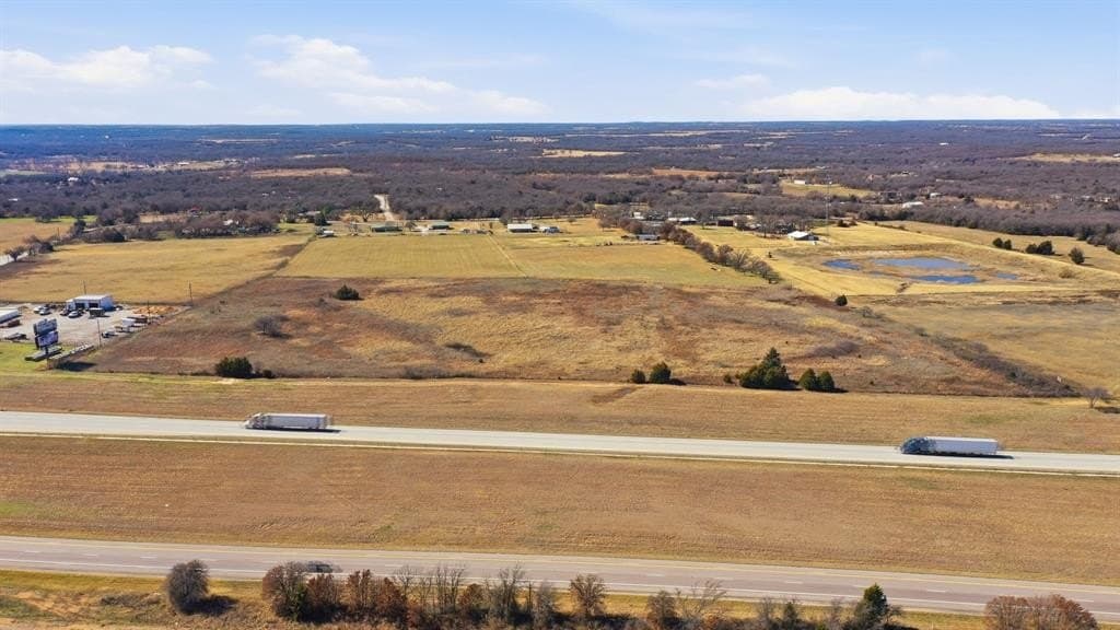 12.82 acres in Wise County - photo 4
