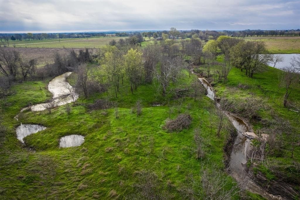 3.04 acres in Ellis County - photo 3