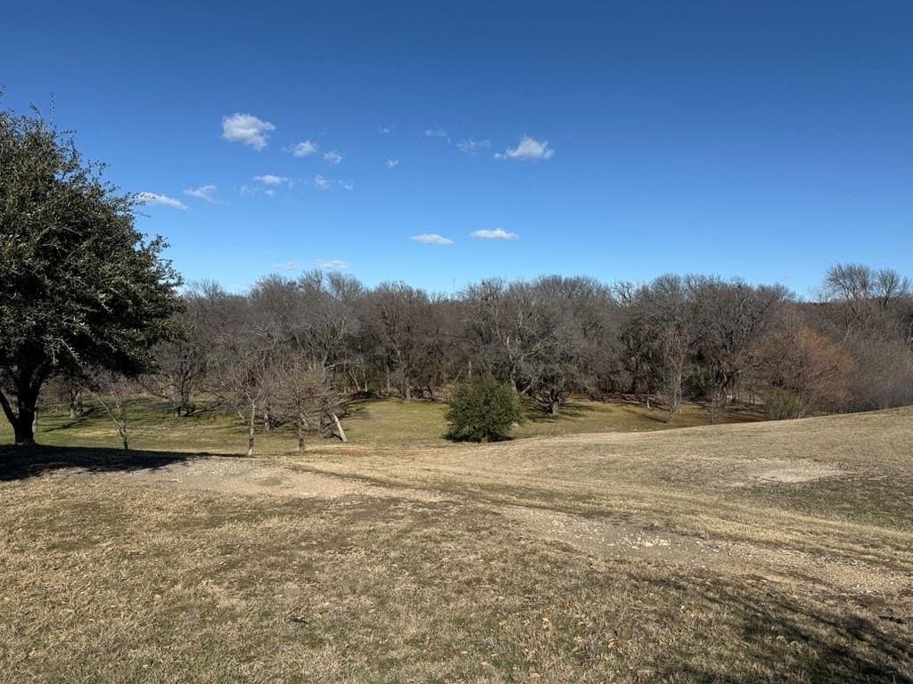 1.6 acres in Ellis County - photo 5