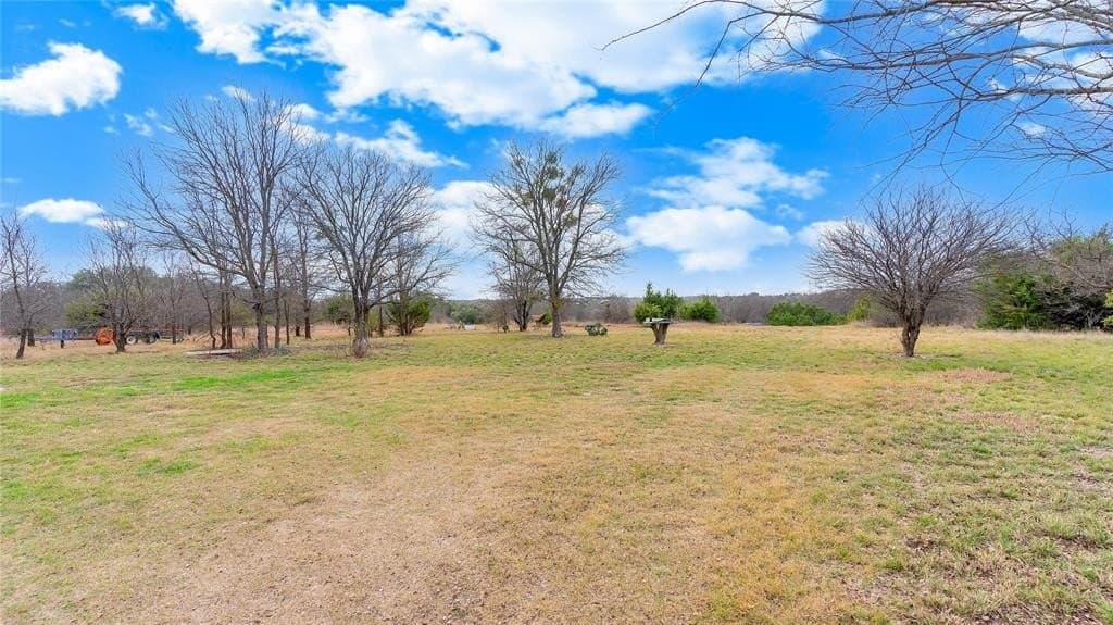 20 acres in Bosque County - photo 2