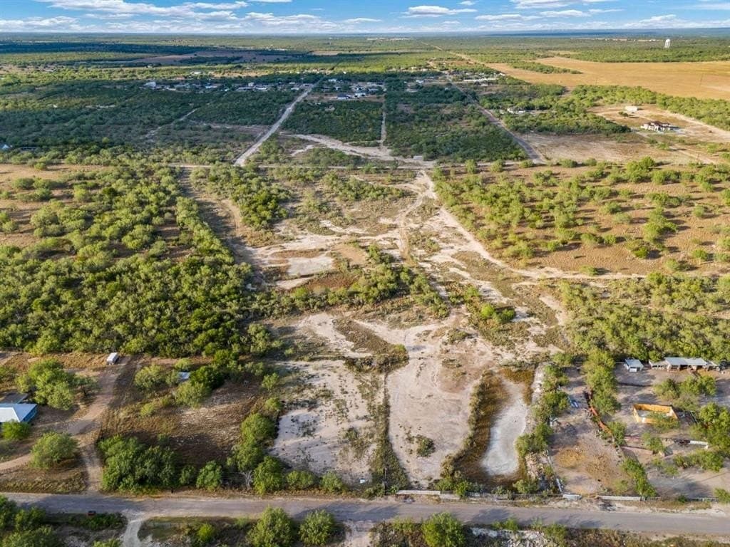 16.26 acres in Starr County - photo 9