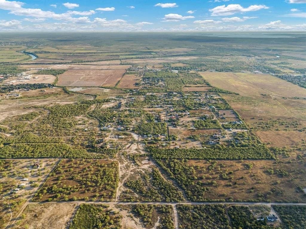16.26 acres in Starr County - photo 10