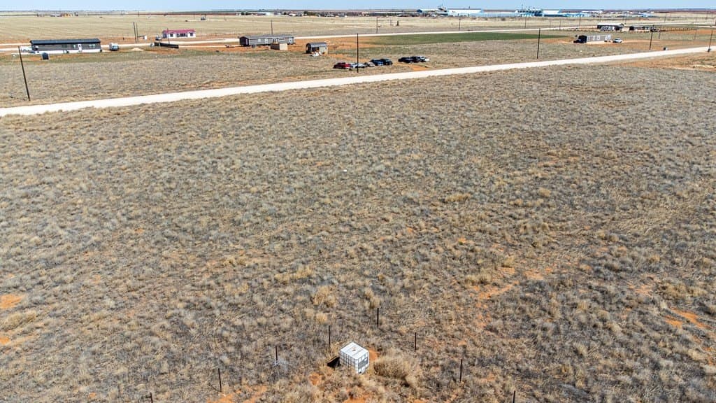 1.5 acres in Gaines County - photo 12