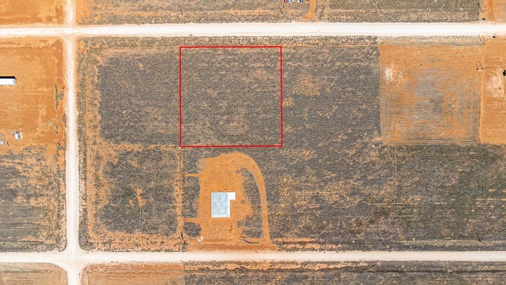 1.5 acres in Gaines County - photo 14