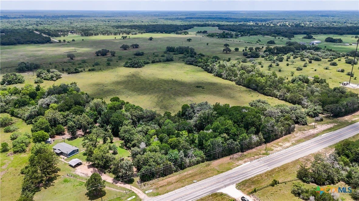 17.97 acres in Lavaca County - photo 9