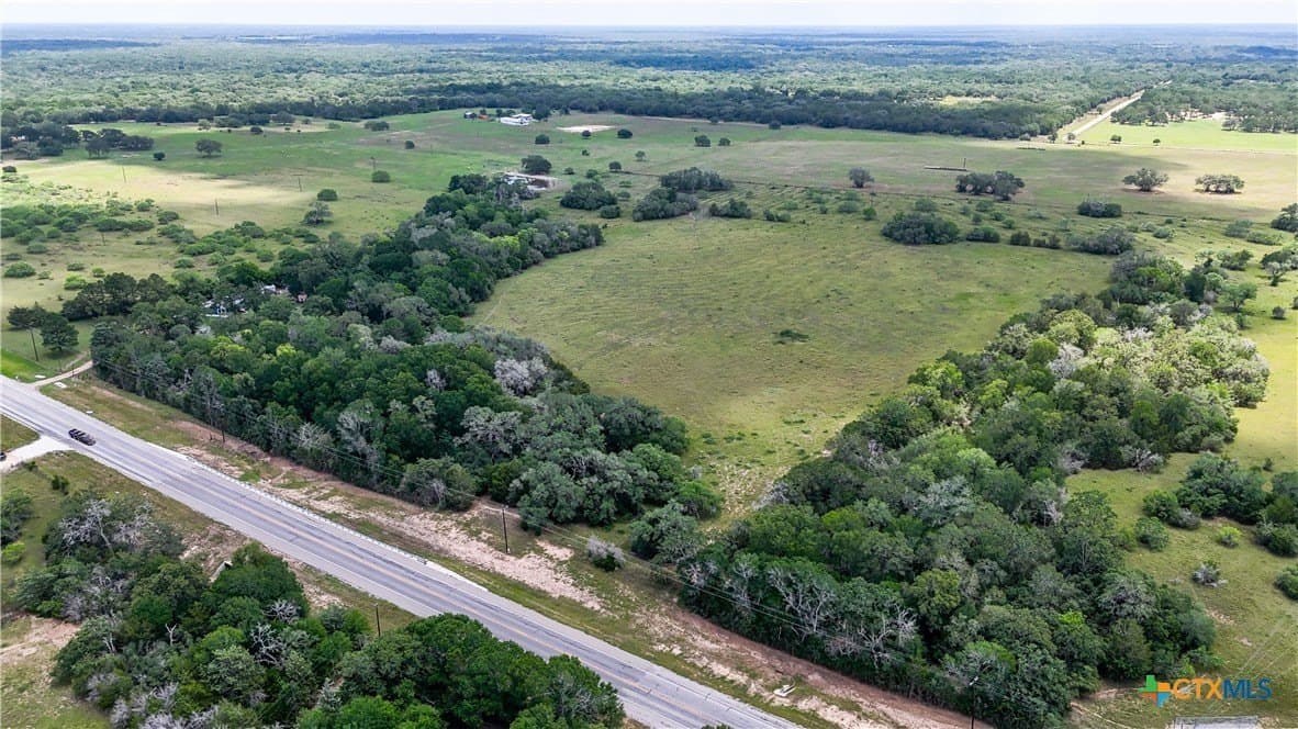 17.97 acres in Lavaca County - photo 7