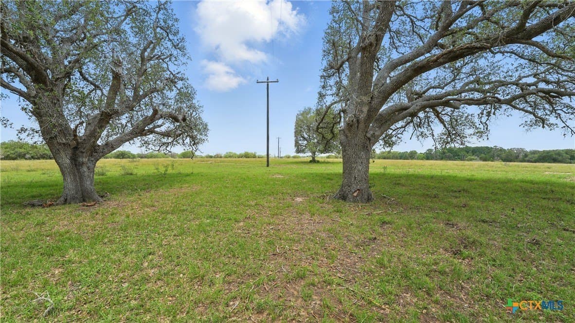 17.97 acres in Lavaca County - photo 20