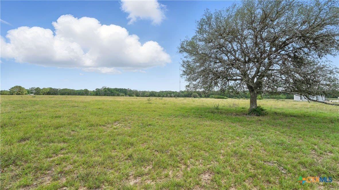 17.97 acres in Lavaca County - photo 15