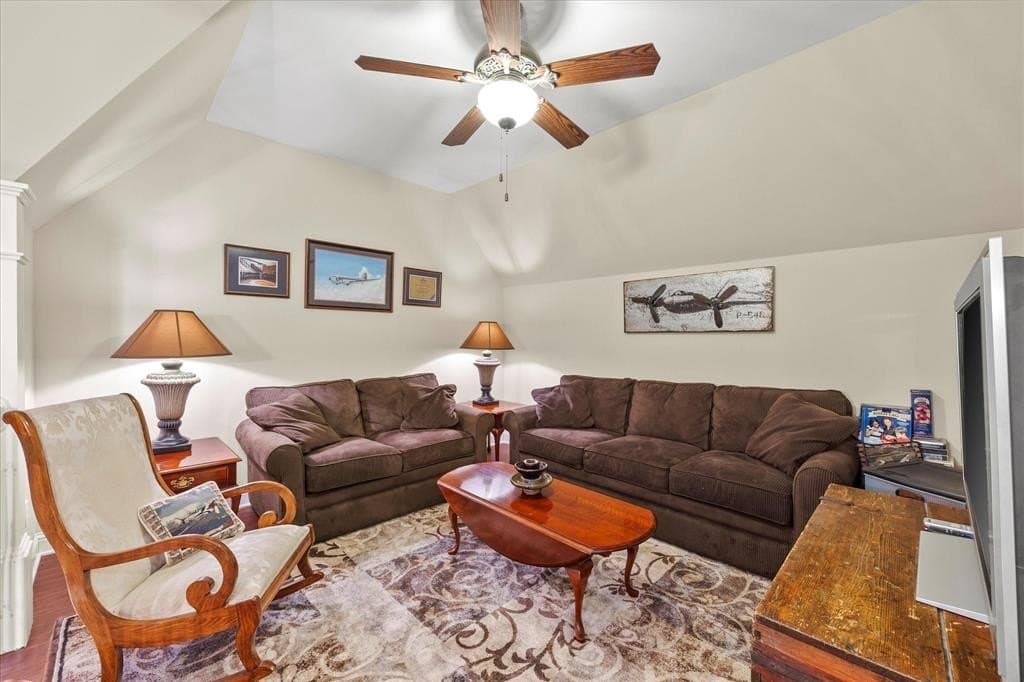 101.72 acres in Hunt County - photo 29
