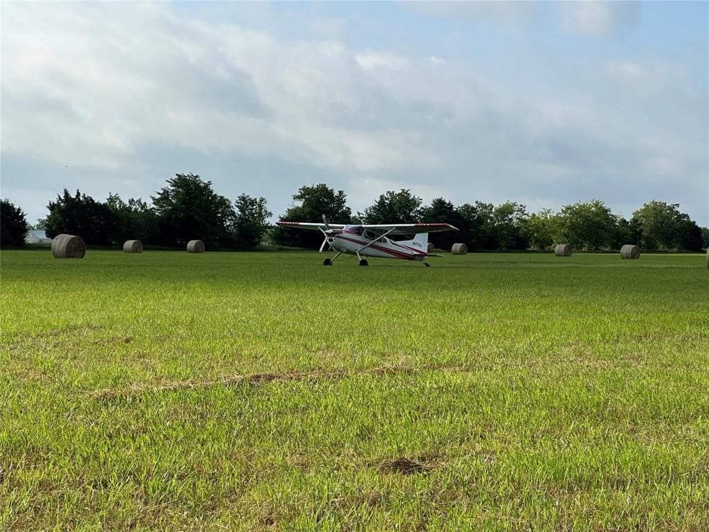 101.72 acres in Hunt County - photo 38