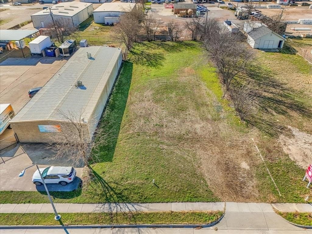 0.33 acres in Tarrant County - photo 3