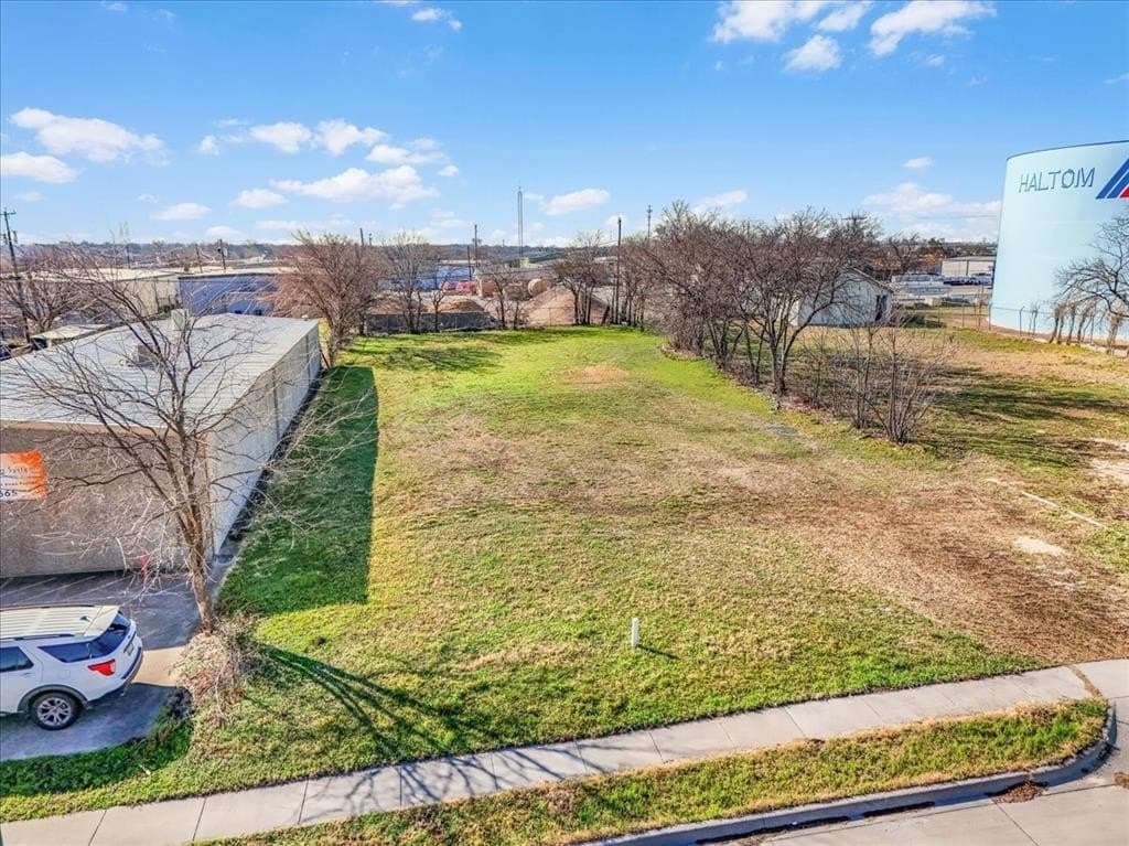 0.33 acres in Tarrant County - photo 7