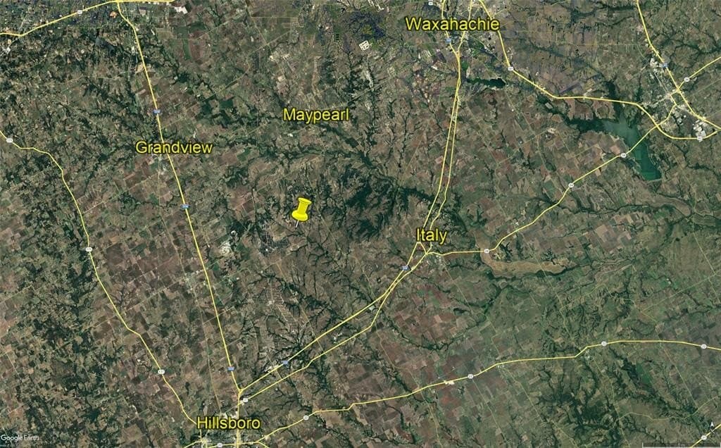 10.87 acres in Ellis County - photo 2