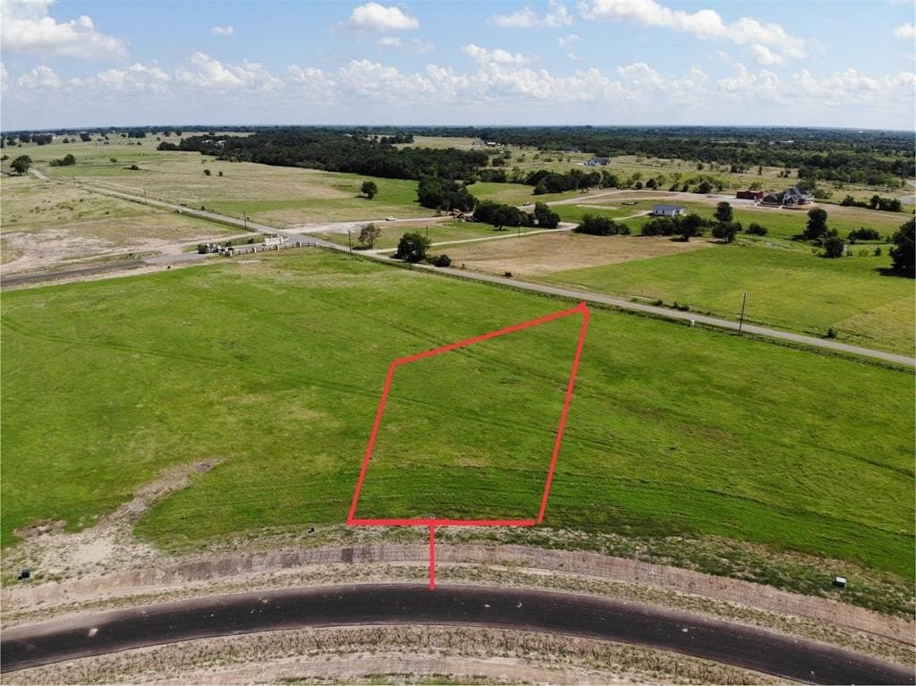 1.21 acres in Navarro County - photo 3