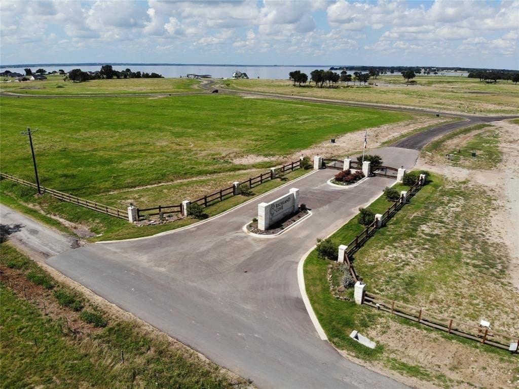 1.21 acres in Navarro County - photo 26