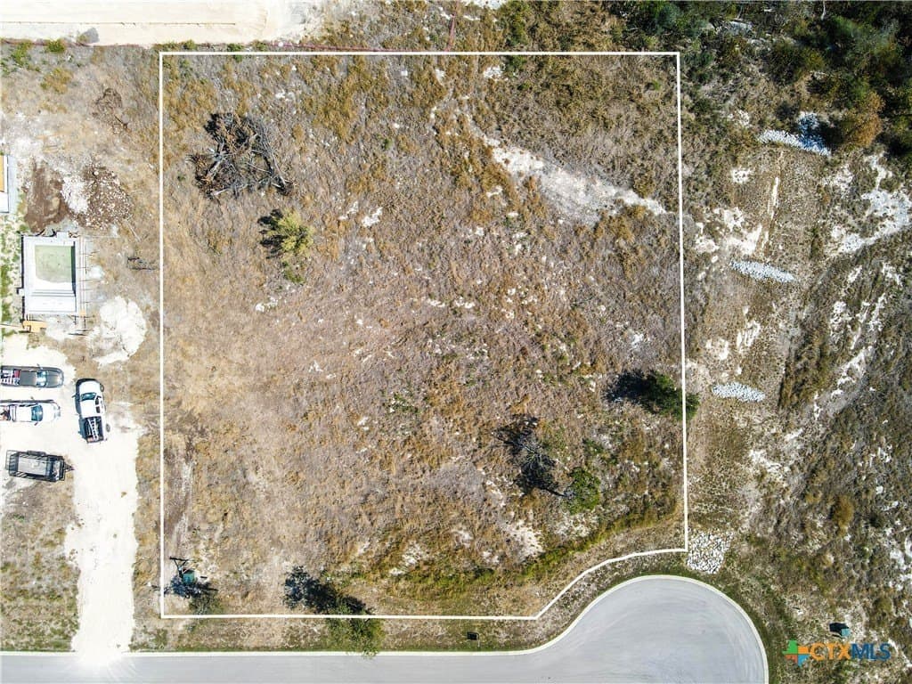 0.86 acres in Bell County - photo 2