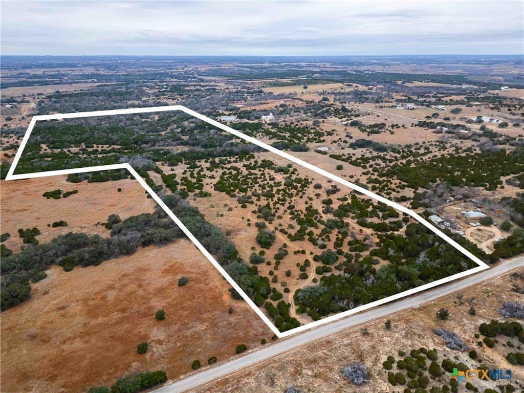 48.92 acres in Burnet County - photo 2