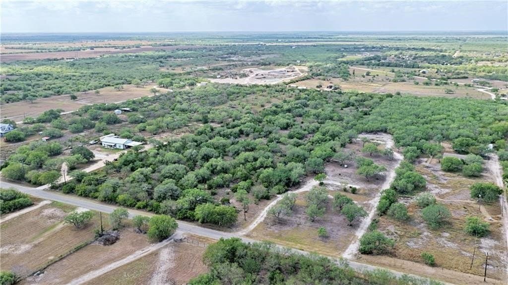 5 acres in Jim Wells County - photo 4